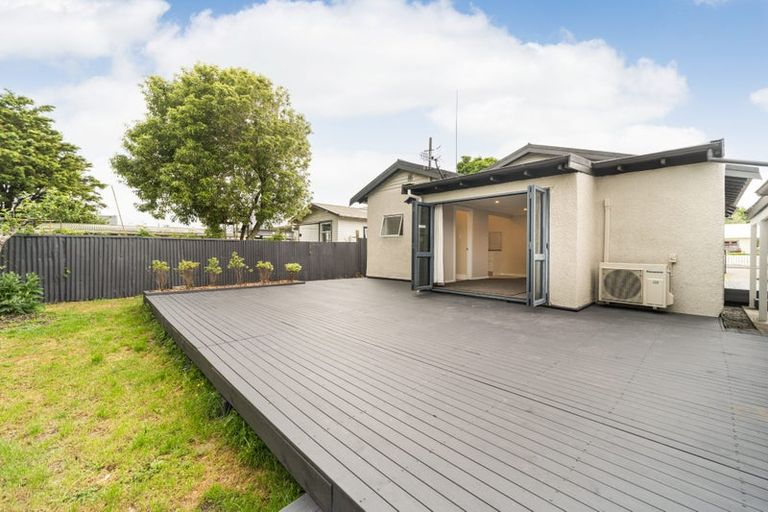Photo of property in 85 Shamrock Street, Takaro, Palmerston North, 4412