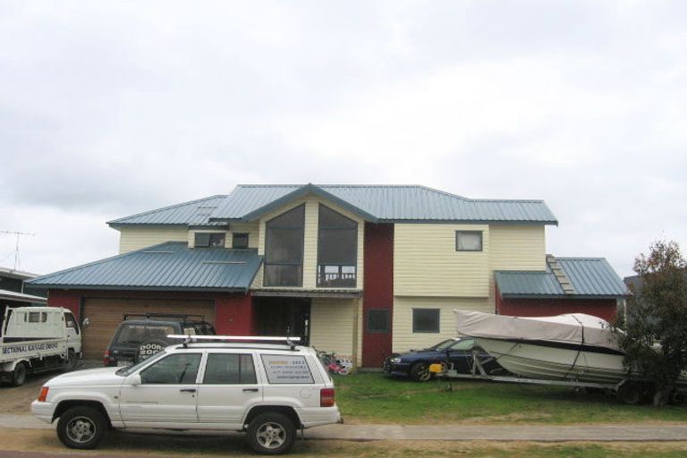 Photo of property in 168 Kowhai Avenue, Matarangi, Whitianga, 3592