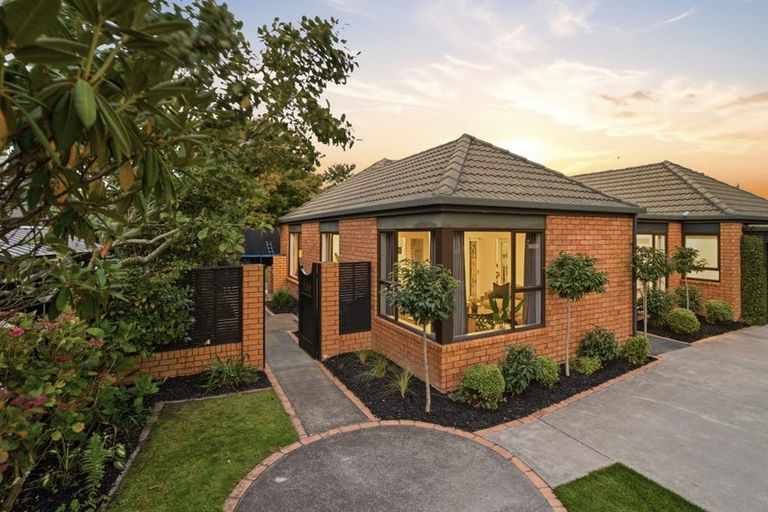 Photo of property in 8 Kedleston Drive, Avonhead, Christchurch, 8042