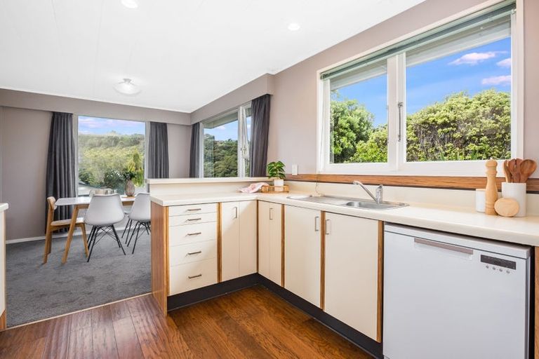 Photo of property in 6 The Companionway, Whitby, Porirua, 5024