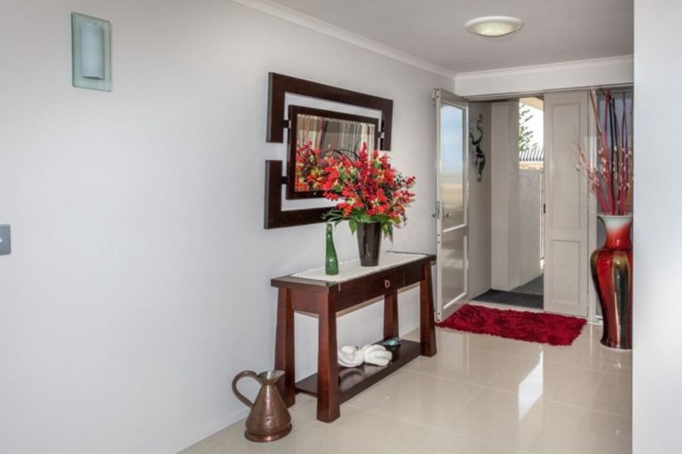 Photo of property in 221 Onemana Drive, Onemana, Whangamata, 3691