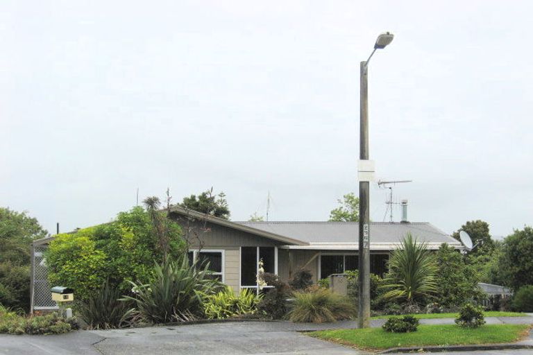 Photo of property in 10 Montague Place, Onerahi, Whangarei, 0110