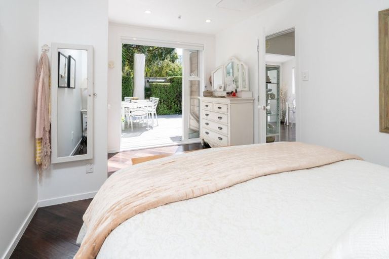 Photo of property in 24b Roy Street, Newtown, Wellington, 6021