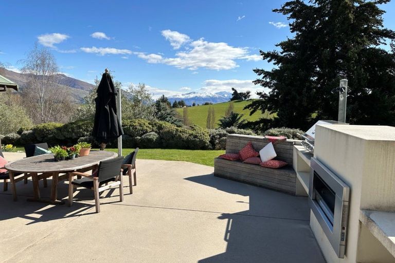 Photo of property in 599 Mount Barker Road, Wanaka, 9382