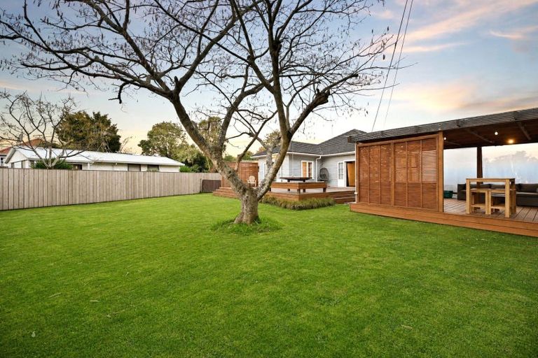 Photo of property in 12 Tui Avenue, Forest Lake, Hamilton, 3200