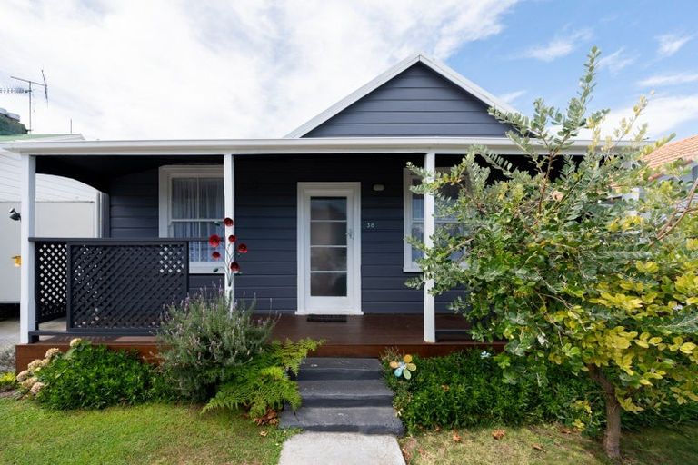 Photo of property in 38 Ossian Street, Ahuriri, Napier, 4110