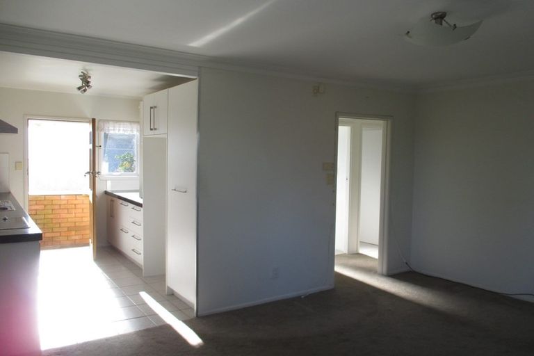 Photo of property in 4/33 Rodney Street, Howick, Auckland, 2014
