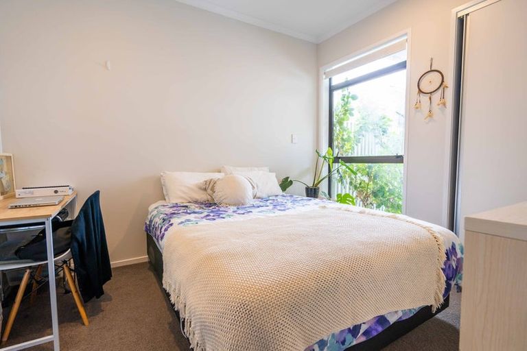 Photo of property in 25 Tuatua Road, Hobsonville, Auckland, 0616