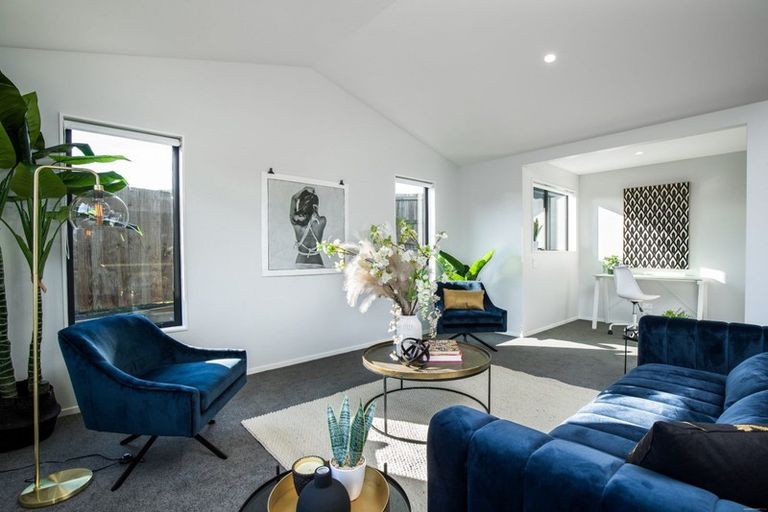 Photo of property in 17 George Drive, Lower Shotover, Queenstown, 9304