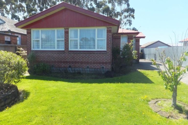 Photo of property in 42 Bracebridge Street, Kaiapoi, 7630