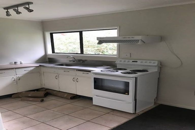 Photo of property in 43 Gilbass Avenue, Hamilton Lake, Hamilton, 3204