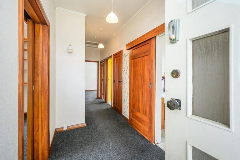 Photo of property in 19 Morris Street, Marton, 4710