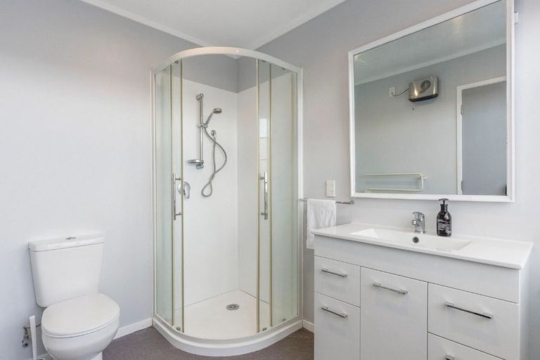 Photo of property in 79 Helenslee Road, Pokeno, 2402