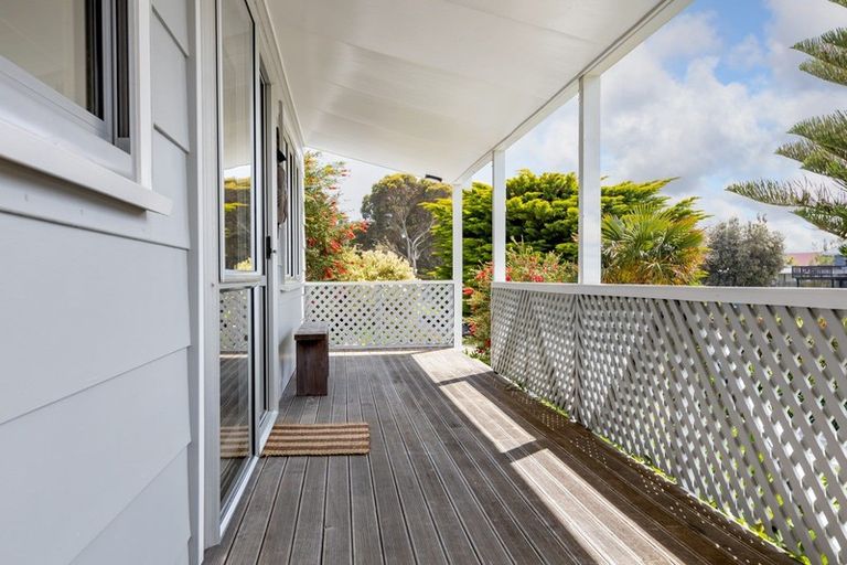 Photo of property in 14 Tamarisk Drive, Riversdale Beach, Masterton, 5872
