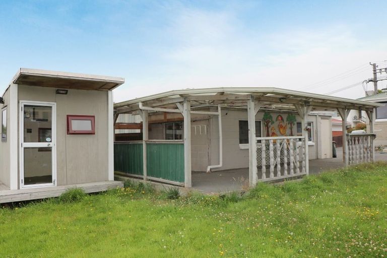 Photo of property in 39 Stephen Street, Halfway Bush, Dunedin, 9010