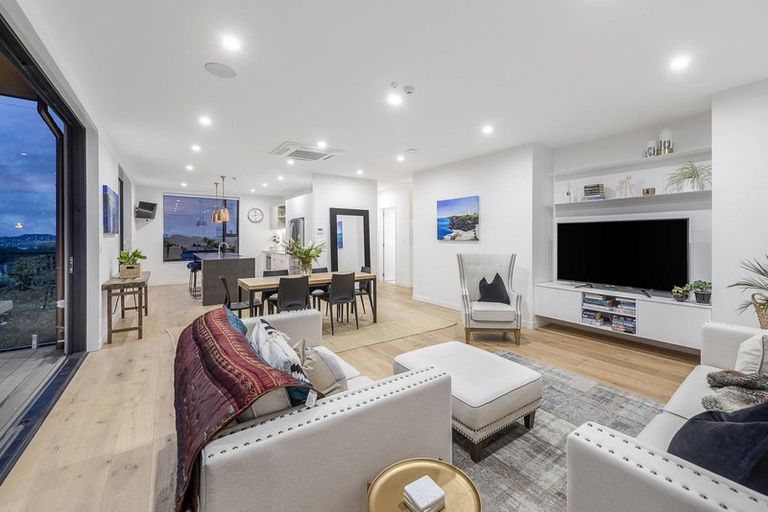 Photo of property in Sugar Lane Apartments, 3/31 Rawene Road, Birkenhead, Auckland, 0626