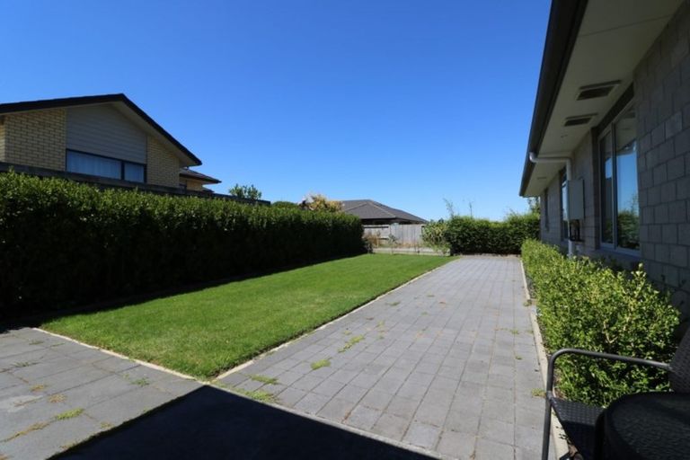 Photo of property in 12 Castleton Way, Flagstaff, Hamilton, 3210