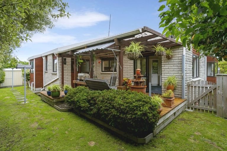 Photo of property in 1/12 Golders Place, Richmond Heights, Taupo, 3330