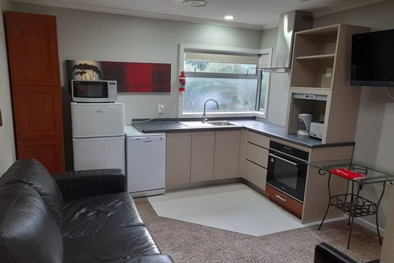 Photo of property in 176b Fitzherbert Avenue, West End, Palmerston North, 4410