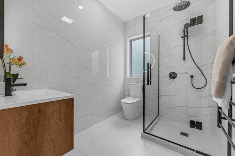 Photo of property in 21 Yellow Pear Lane, Karaka, 2578