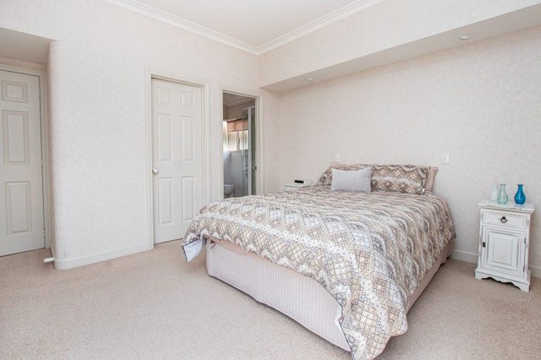 Photo of property in 28 Harrowfield Drive, Harrowfield, Hamilton, 3210