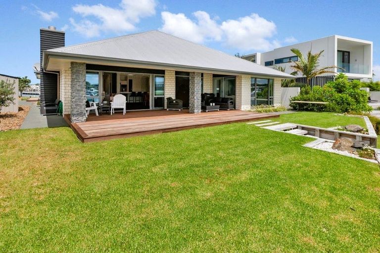 Photo of property in 44 Mariners Haven, One Tree Point, 0118