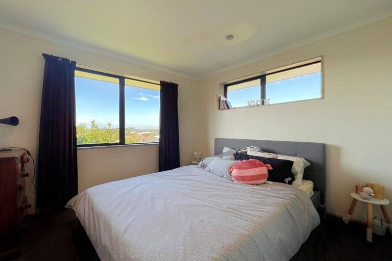 Photo of property in 11b Sharaleigh Place, Grandview Heights, Hamilton, 3200