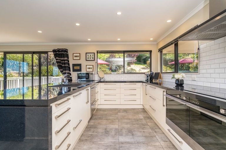 Photo of property in 11 Thomson Street, Green Island, Dunedin, 9018