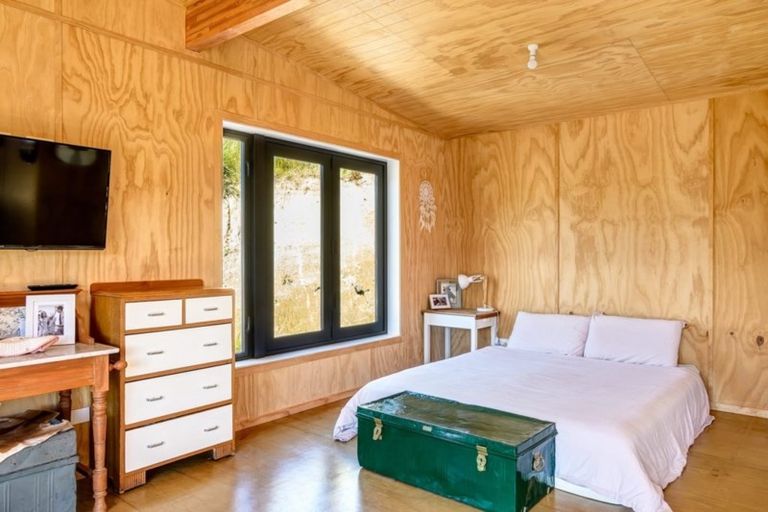 Photo of property in 1923 Motueka Valley Highway, Ngatimoti, Motueka, 7196