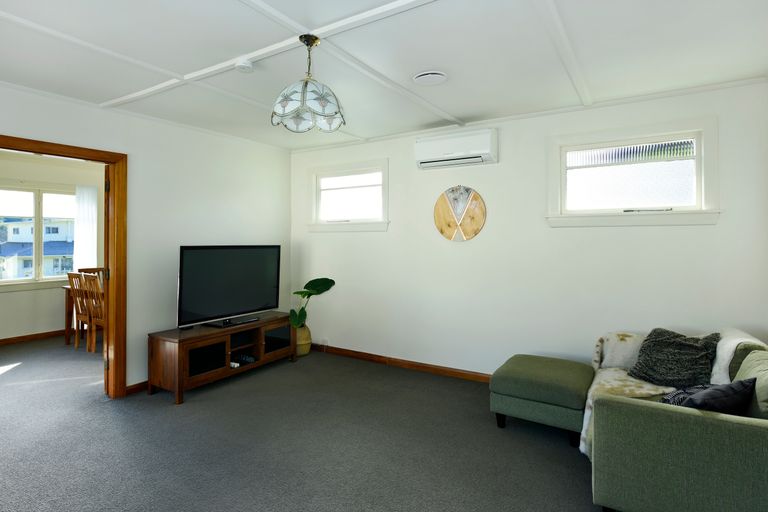 Photo of property in 1/165 Kawai Street, Nelson South, Nelson, 7010
