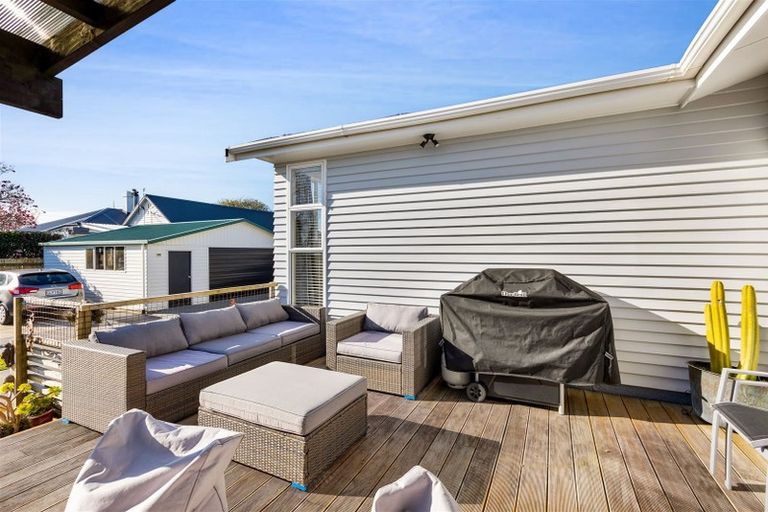 Photo of property in 212b Carrington Street, Vogeltown, New Plymouth, 4310