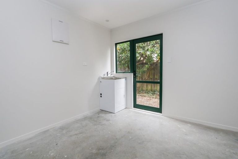 Photo of property in 25a Berkley Avenue, Hillcrest, Hamilton, 3216