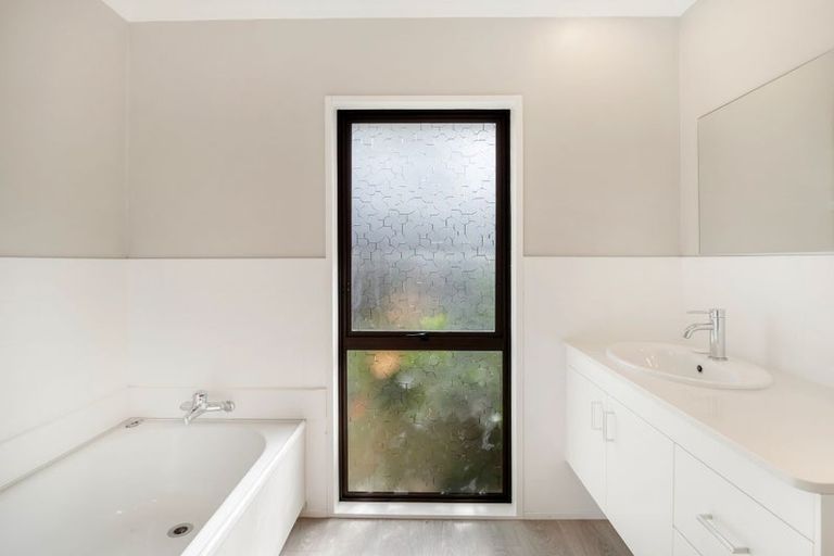 Photo of property in 175 Amberley Avenue, Highbury, Palmerston North, 4412