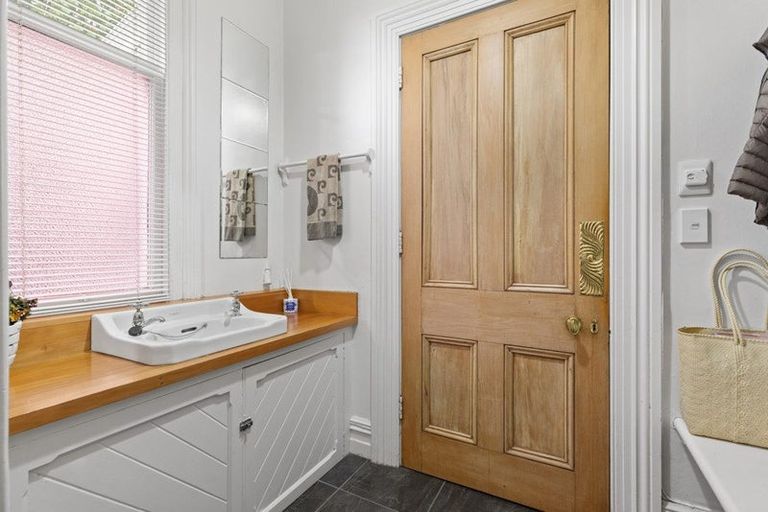 Photo of property in 40 Mansfield Avenue, St Albans, Christchurch, 8014