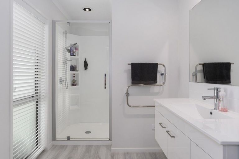 Photo of property in 117 Penetaka Heights, Pyes Pa, Tauranga, 3112