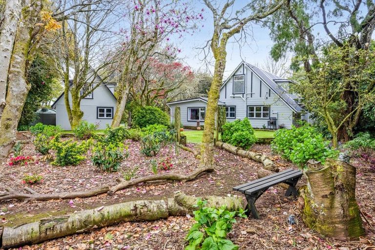 Photo of property in 279 Manutahi Road, Lepperton, New Plymouth, 4372