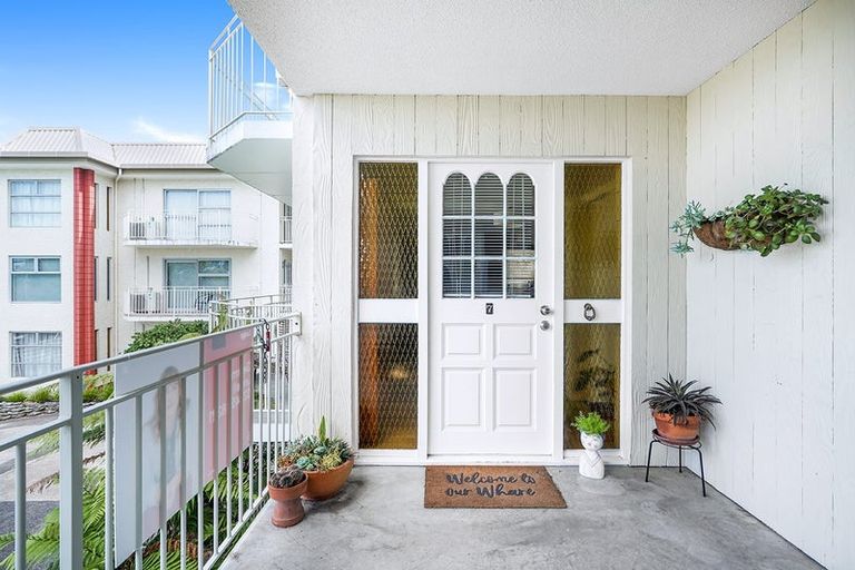 Photo of property in 7/10 Hunter Street, Hamilton Lake, Hamilton, 3204