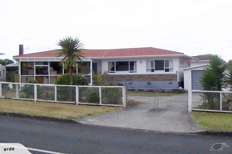 Photo of property in 2 Erin Street, Tikipunga, Whangarei, 0112