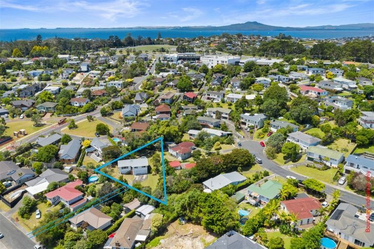 Photo of property in 37 Linwood Avenue, Forrest Hill, Auckland, 0620