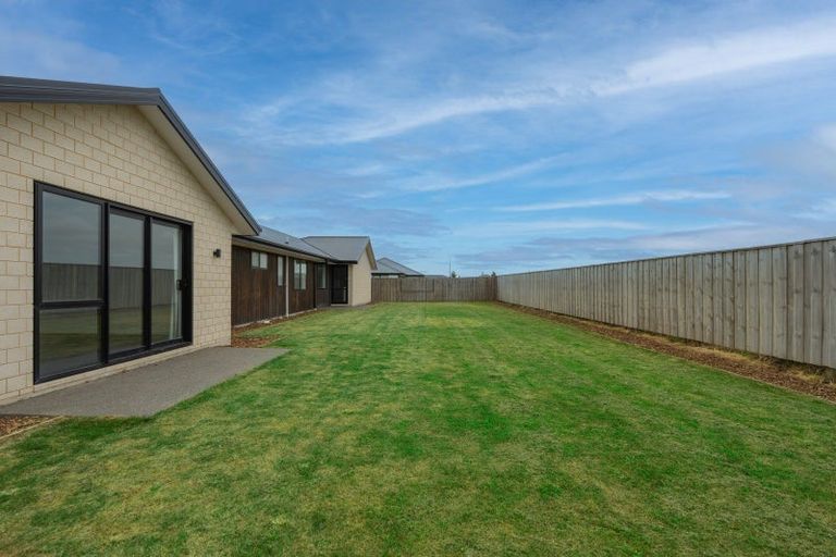 Photo of property in 57 Northmoor Boulevard, Rolleston, 7615