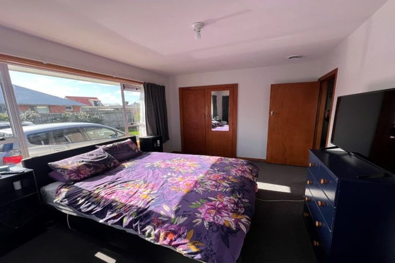 Photo of property in 2 Youngston Lane, Woolston, Christchurch, 8023