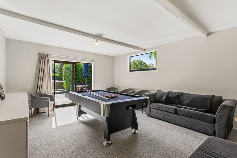 Photo of property in 190 Fendalton Road, Fendalton, Christchurch, 8052