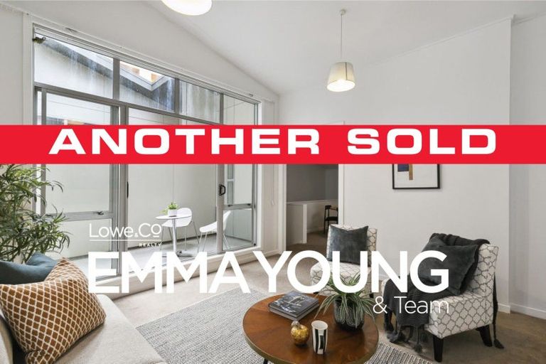 Photo of property in Dixonlane Apartments, 12/7 Feltex Lane, Te Aro, Wellington, 6011