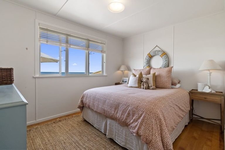 Photo of property in 15 Shaw Road, Waihi Beach, 3611