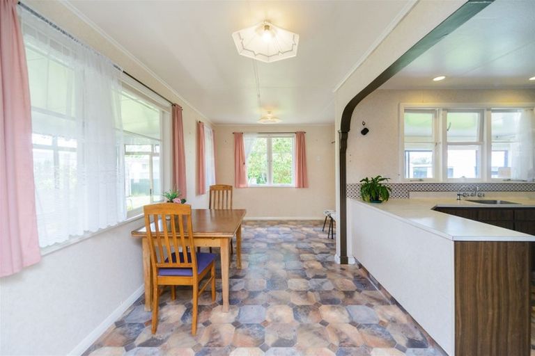 Photo of property in 44 Highbury Avenue, Highbury, Palmerston North, 4412