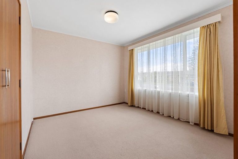 Photo of property in 3/26 Moana Avenue, Orewa, 0931