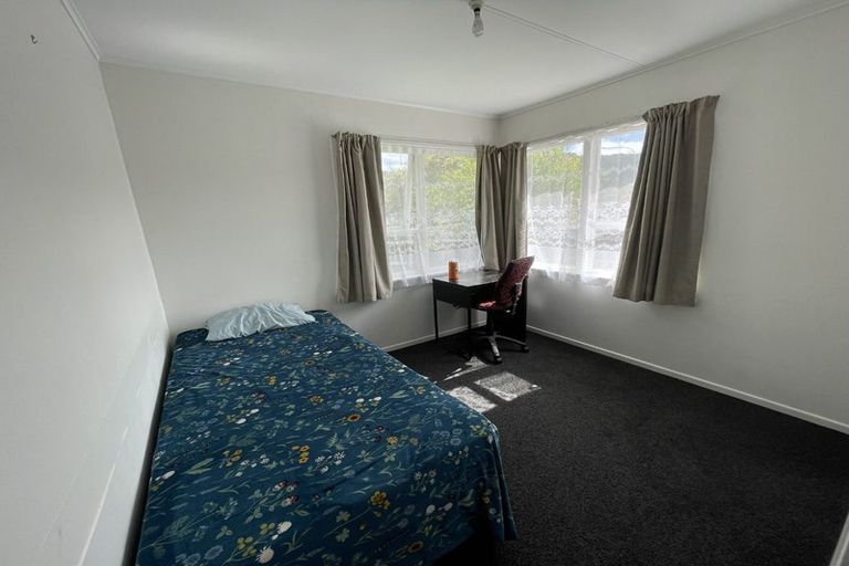 Photo of property in 2 Meremere Street, Wainuiomata, Lower Hutt, 5014