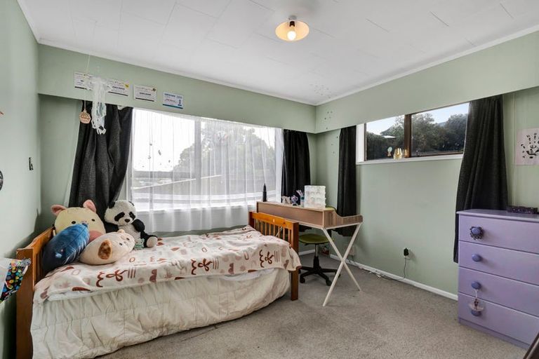 Photo of property in 5 Bronte Place, Whalers Gate, New Plymouth, 4310