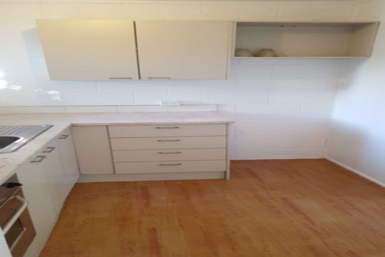 Photo of property in 2/34 Mayfield Road, Glenfield, Auckland, 0629