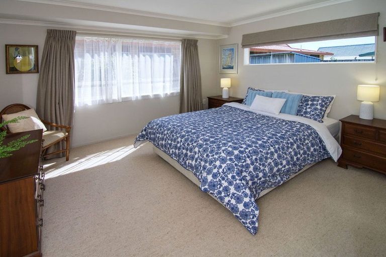 Photo of property in Holdsworth Villas, 59/2 William Donald Drive, Solway, Masterton, 5810